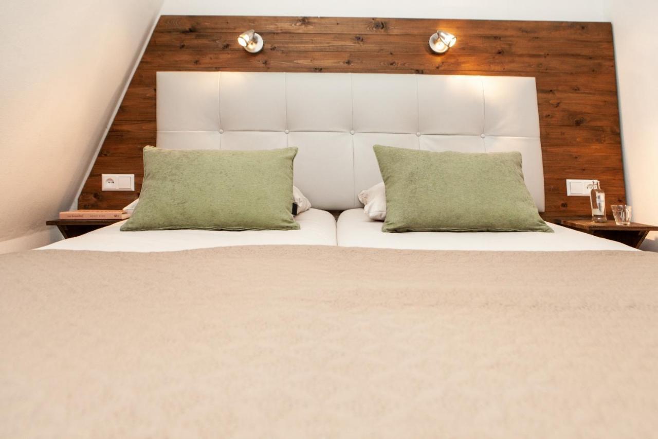 Hotel Van Renenpark Bergen Kültér fotó